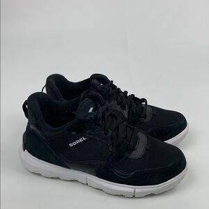 Sorel Black white Athletic Shoes sneakers Size 8.5 Lace up Comfort Sole Walking